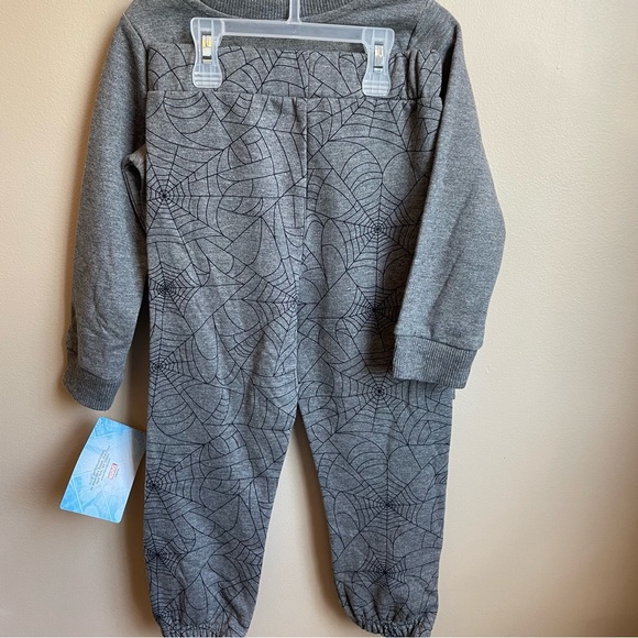 NWT Marvel Spiderman Halloween gray sweatshirt sweatpants sets - Picture 4 of 8